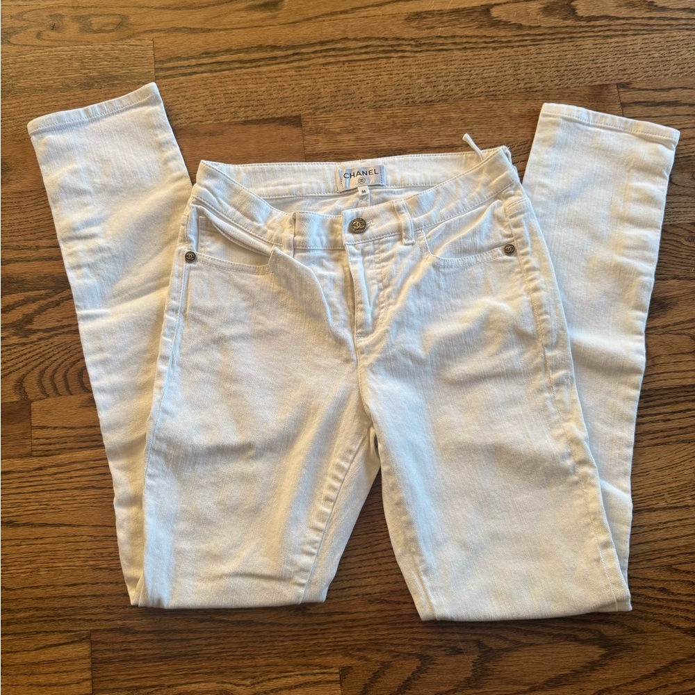 CHANEL Women's Cream Skinny Jeans